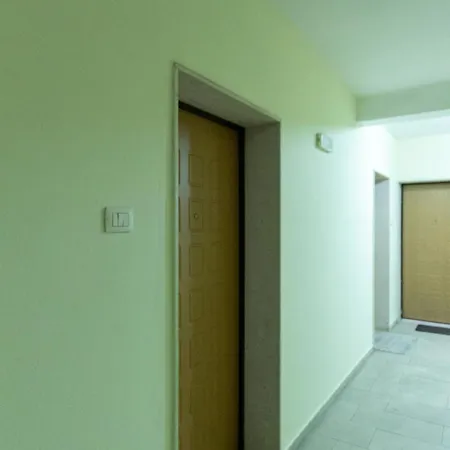 Lily's 2 Bedroom
